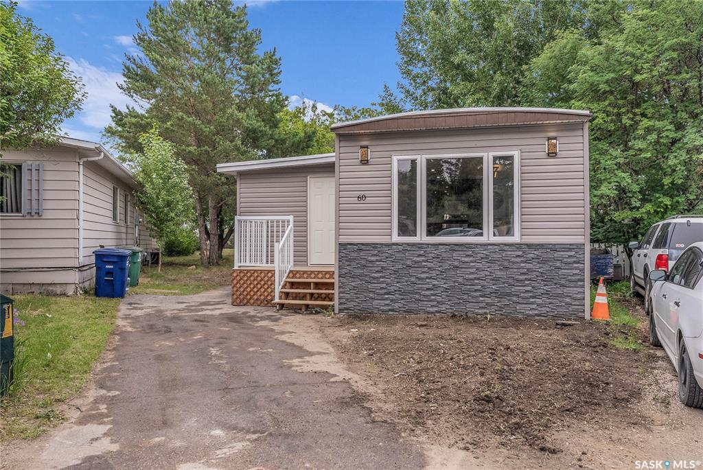 Second View of 1035 Boychuk Drive #60, East College Park, Saskatoon, Saskatchewan, S7H 5B2