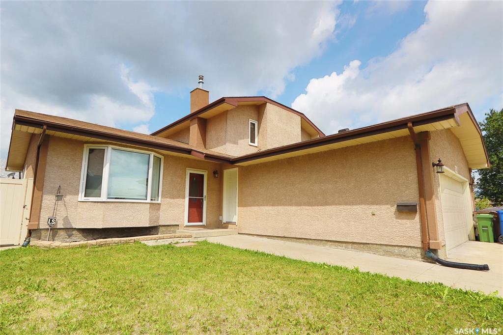 Second View of 2926 Partridge Crescent, Engelwood, Regina, Saskatchewan, S4R 8J5