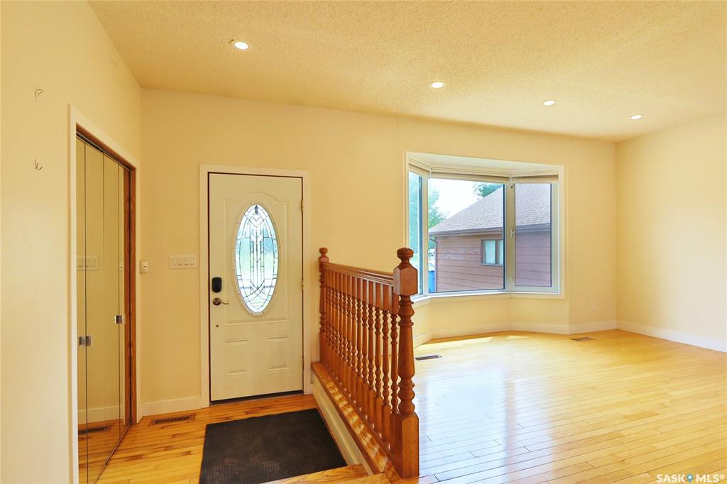 Fourth View of 2926 Partridge Crescent, Engelwood, Regina, Saskatchewan, S4R 8J5