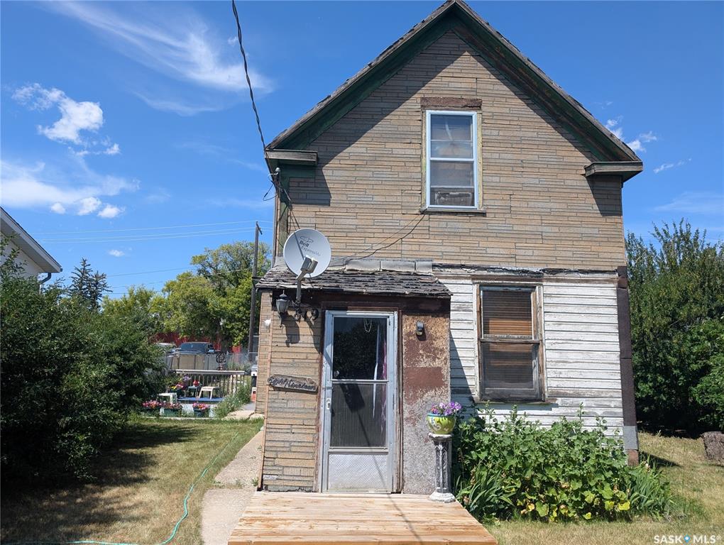 819 North Railway Street E, SK012828, Saskatchewan,