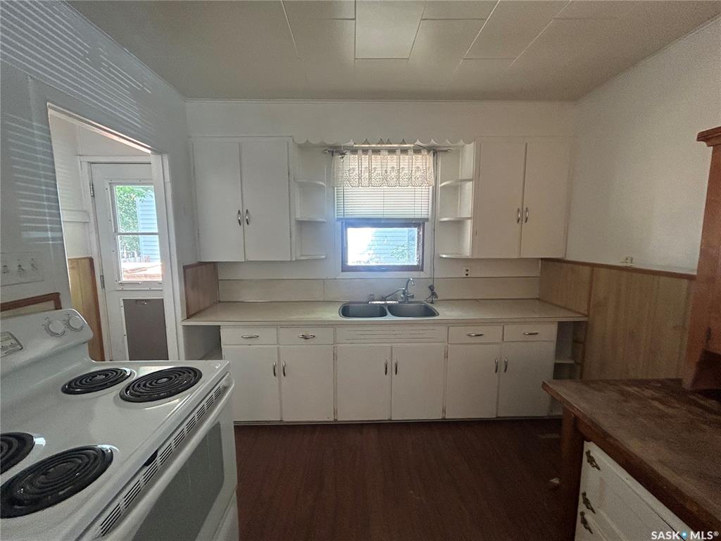 Fourth View of 560 Broadway Street E, Fort Qu'Appelle, Saskatchewan, S0G 1S0