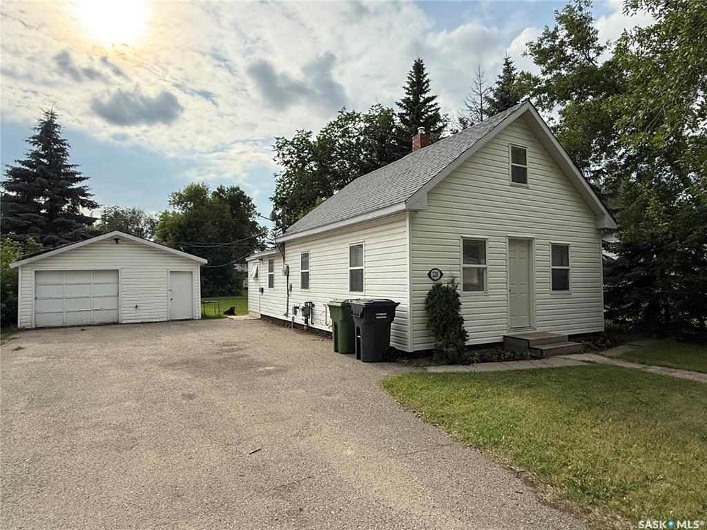 220 Maple Avenue, SK012886, Saskatchewan,