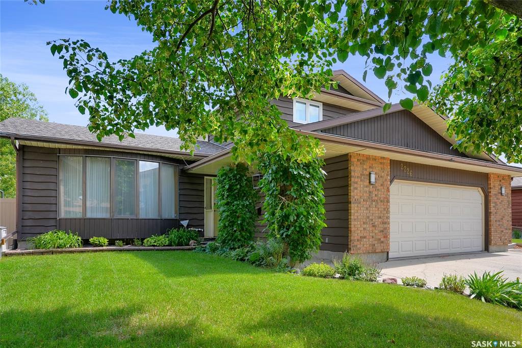 2226 Hanover Crescent E, SK012924, Saskatchewan,
