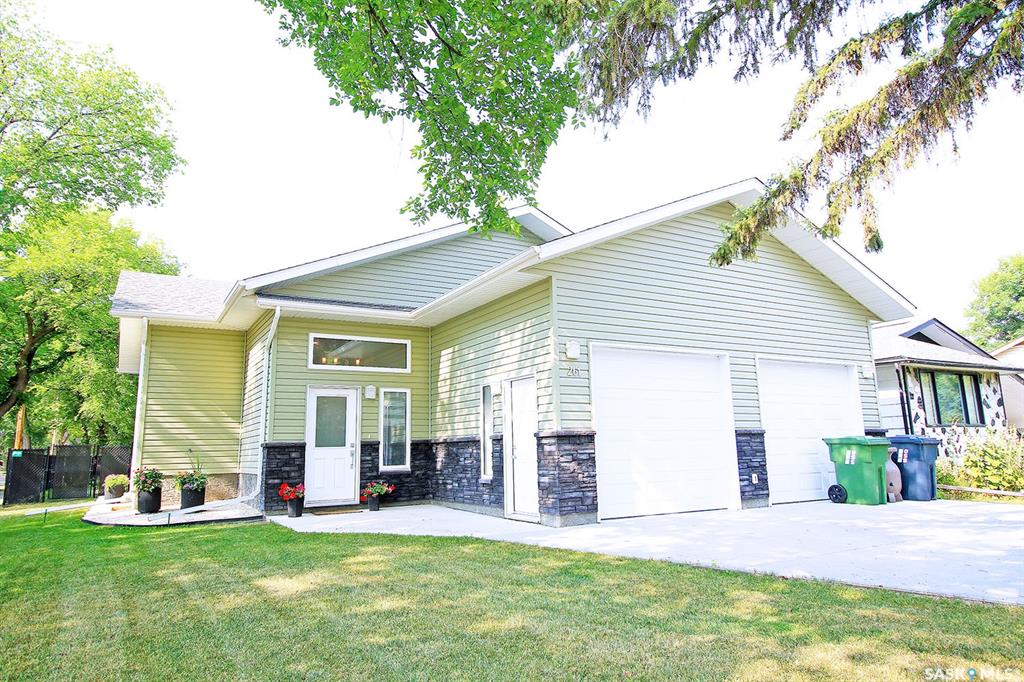 261 Maple Avenue, SK013057, Saskatchewan,