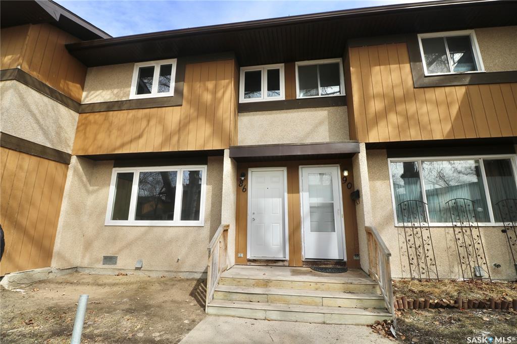86 Mackenzie Mews, SK013058, Saskatchewan,