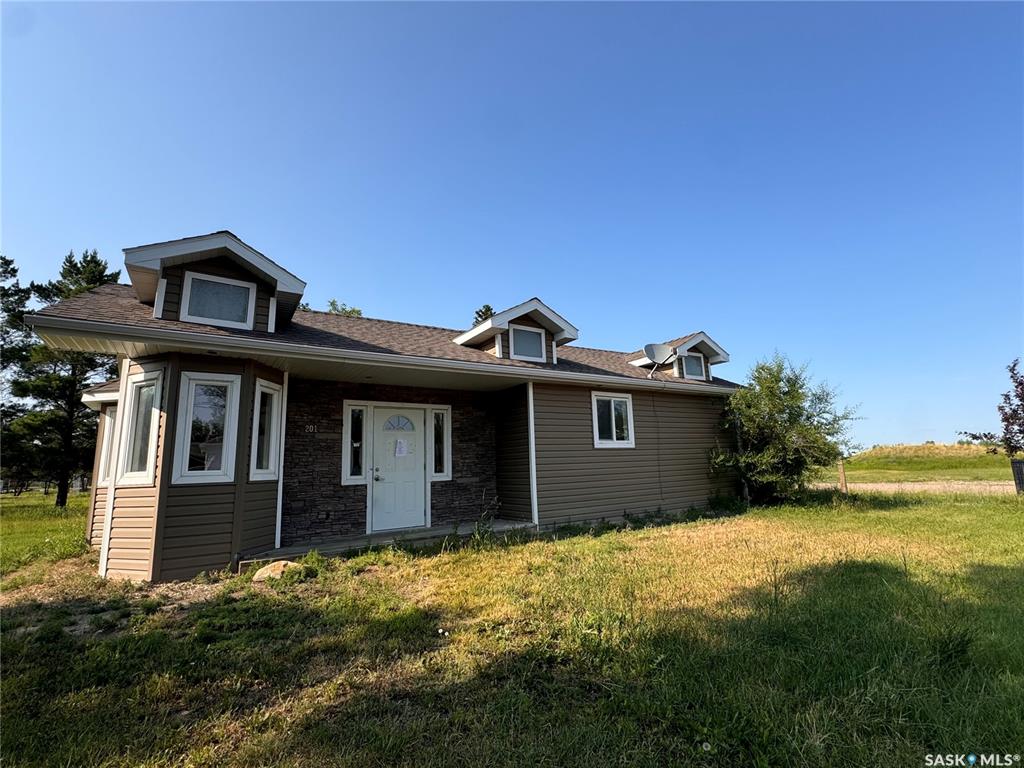 201 3rd Street E, SK013109, Saskatchewan,