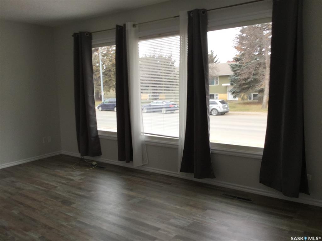 Third View of 437 28th Street E, East Hill, Prince Albert, Saskatchewan, S6V 1X6