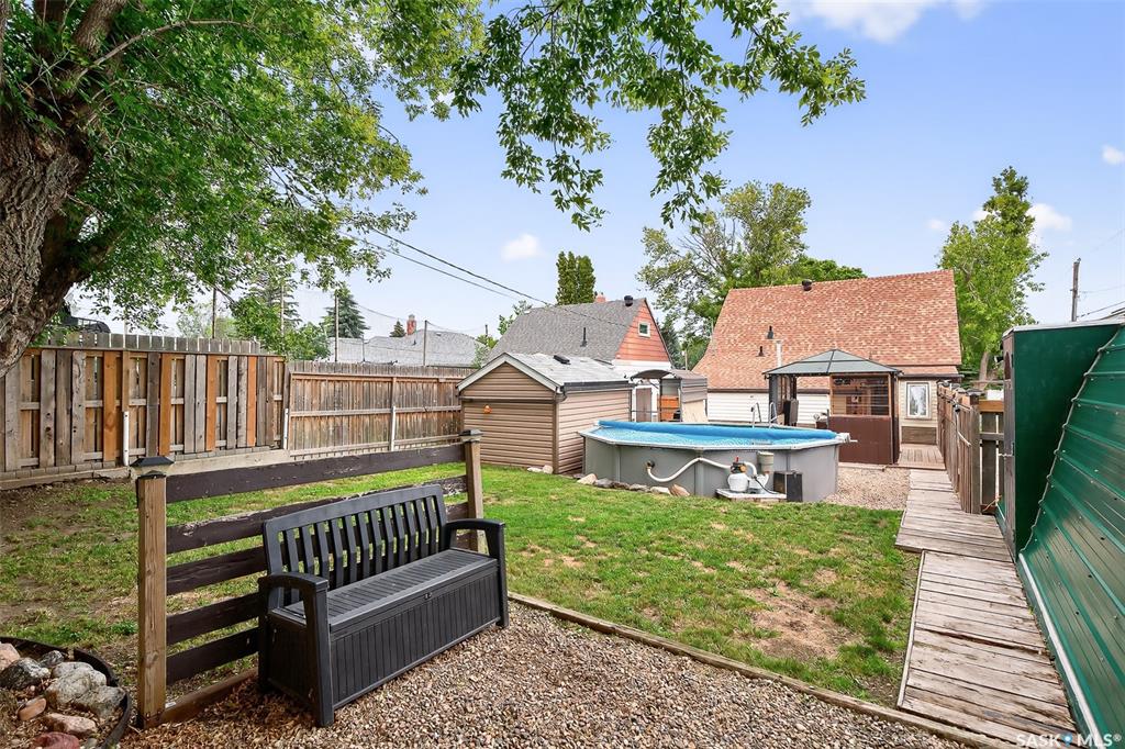 Fourth View of 21 Iroquois Street W, Westmount/Elsom, Moose Jaw, Saskatchewan, S6H 5A4