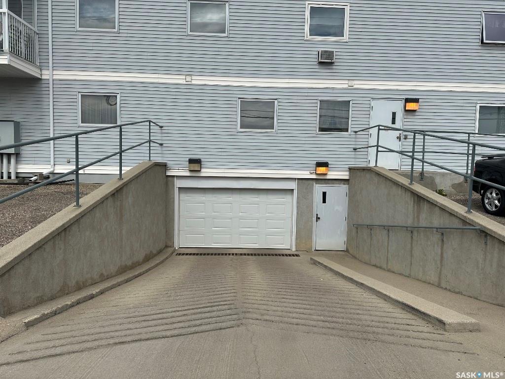 Third View of 119 4th Avenue #4, Kindersley, Saskatchewan, S0L 1S0