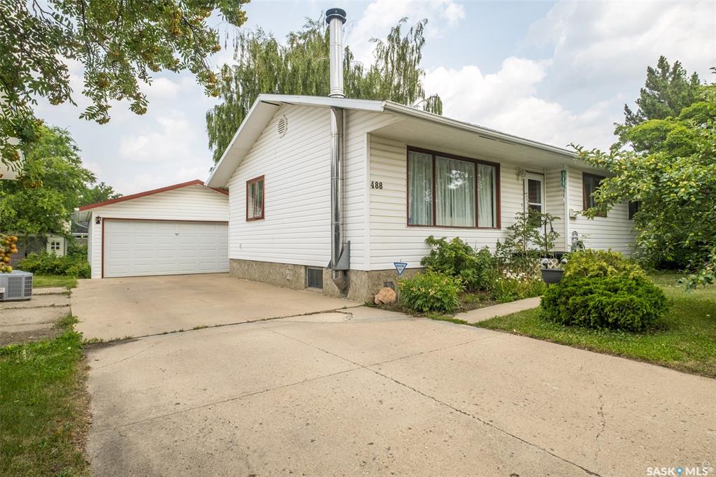 Second View of 488 Bennett Drive, SouthHill, Prince Albert, Saskatchewan, S6V 6H6