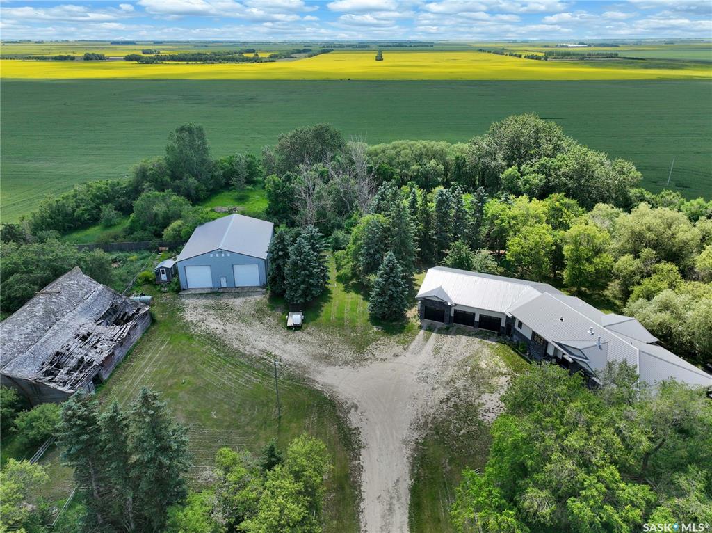 Lazy Dollar Ranch, SK013200, Saskatchewan,