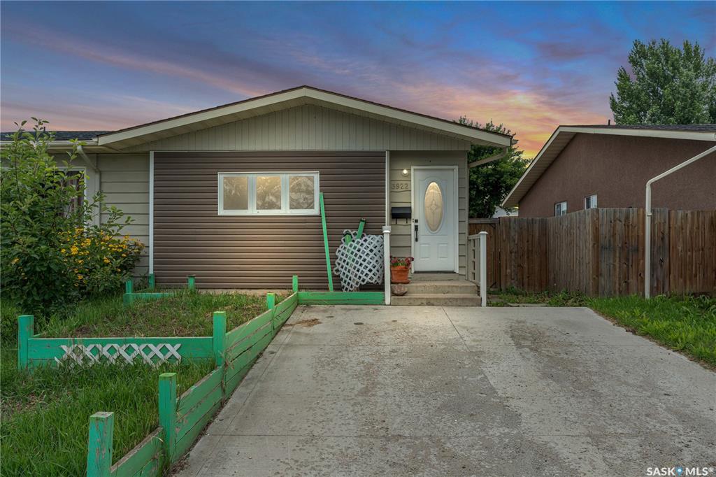 3922 Diefenbaker Drive, SK013213, Saskatchewan,