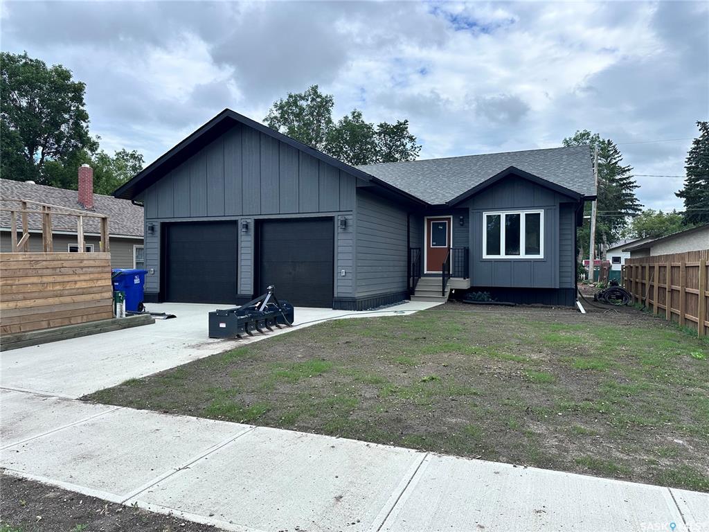 230 8th Street, SK013336, Saskatchewan,