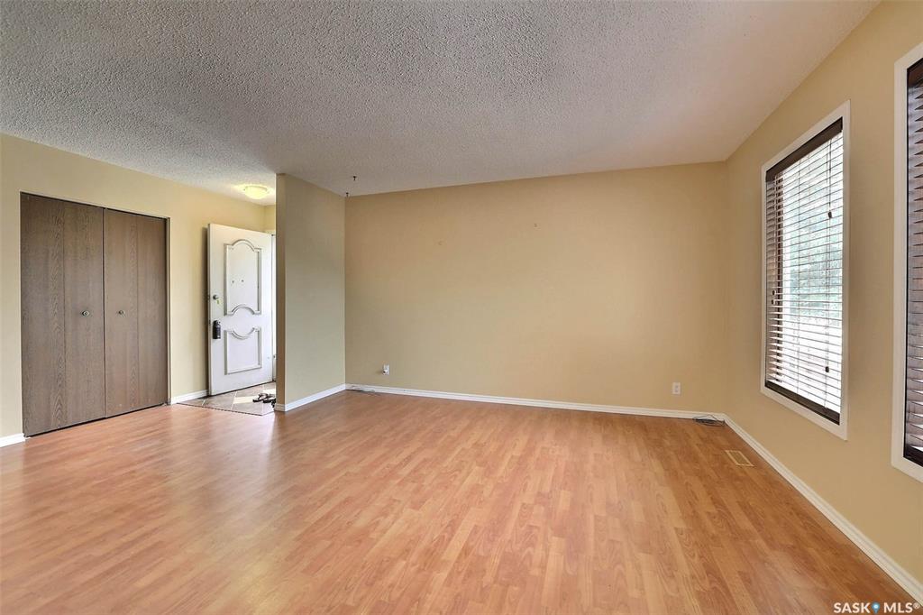 Fifth View of 55 Neilson Crescent, Argyle Park, Regina, Saskatchewan, S4R 7R1