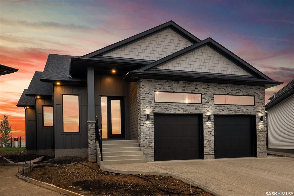 323 Woolf Bay, SK013393, Saskatchewan,