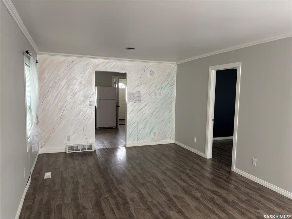 Second View of 216 Railway Avenue E, Kindersley, Saskatchewan, S0L 1S0