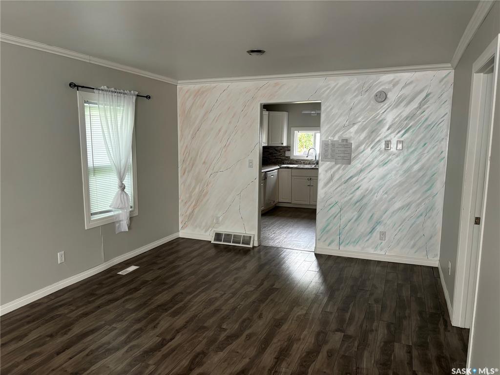 Third View of 216 Railway Avenue E, Kindersley, Saskatchewan, S0L 1S0