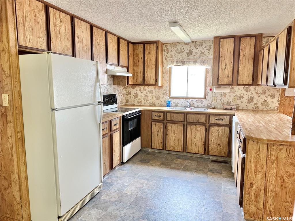 Fifth View of 211 Memorial Drive E, Shell Lake, Saskatchewan, S0J 2G0