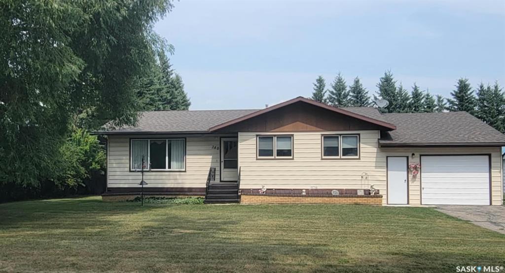 240 2nd Avenue Nw, SK013501, Saskatchewan,