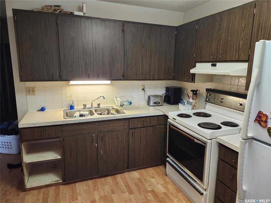 Fourth View of 501 503 Mckercher Drive, East College Park, Saskatoon, Saskatchewan, S7H 4G3