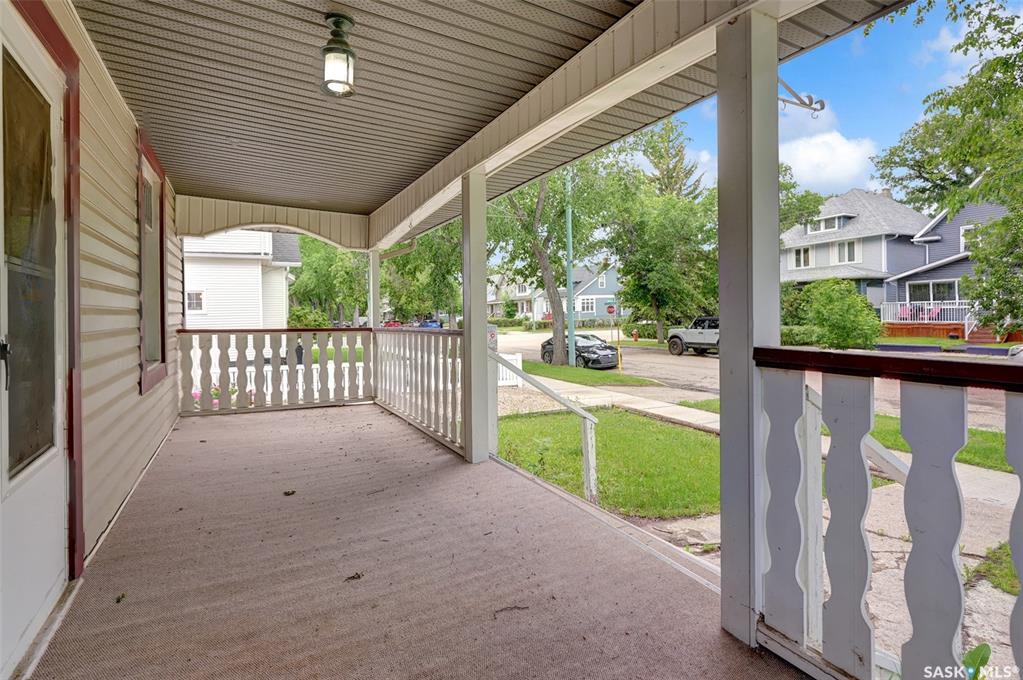 Fourth View of 1207 Grafton Avenue, Central MJ, Moose Jaw, Saskatchewan, S6H 3S7
