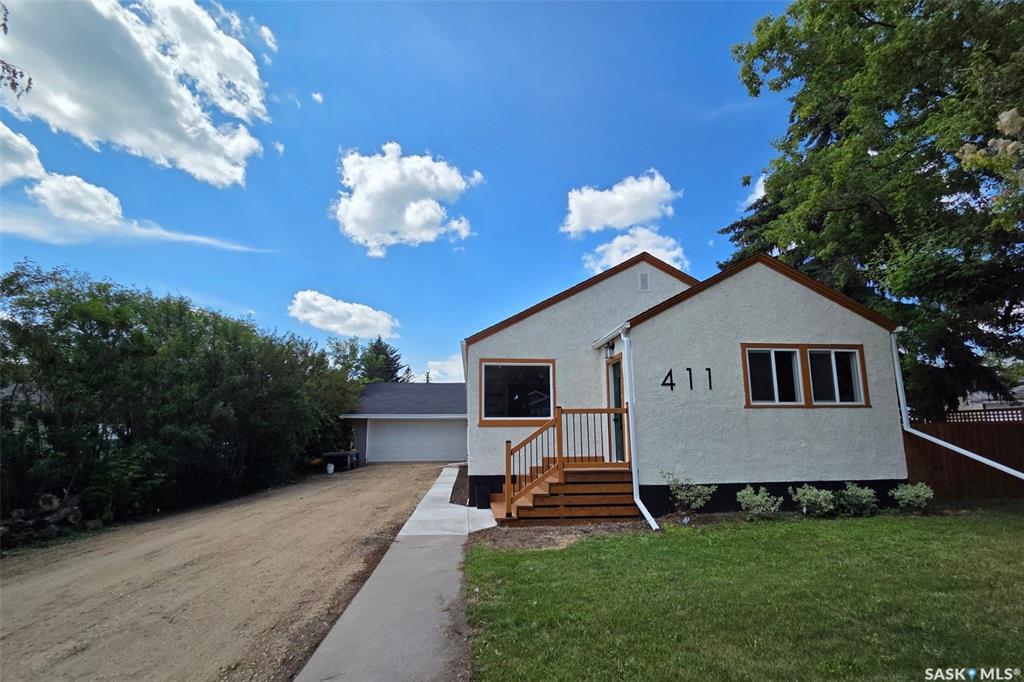 411 Main Street, SK013594, Saskatchewan,