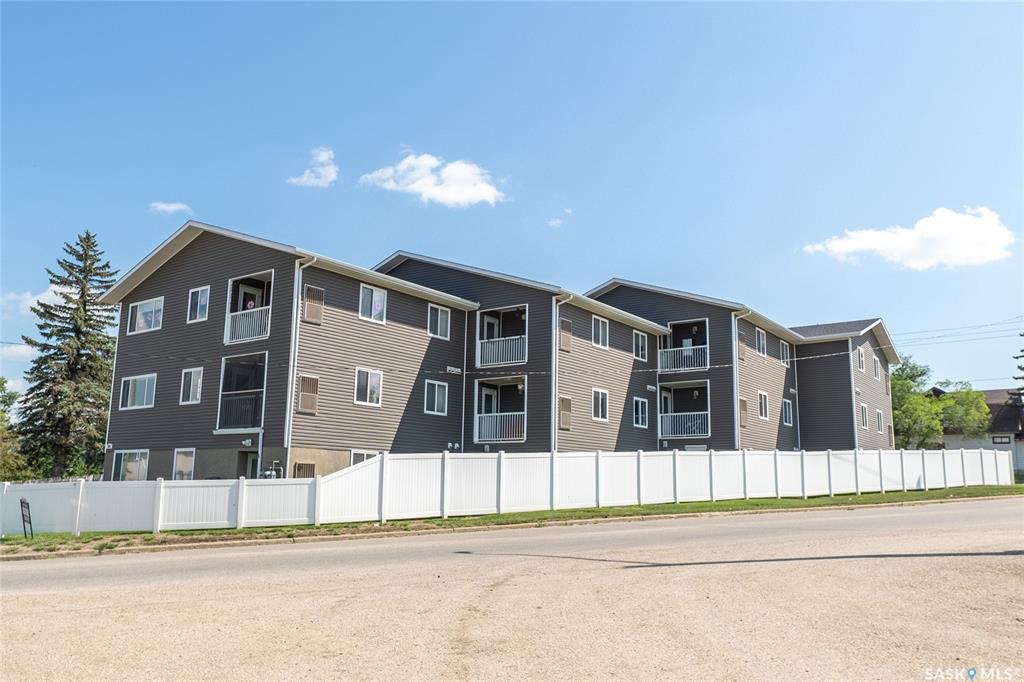 221 Main Street S #204, SK013683, Saskatchewan,