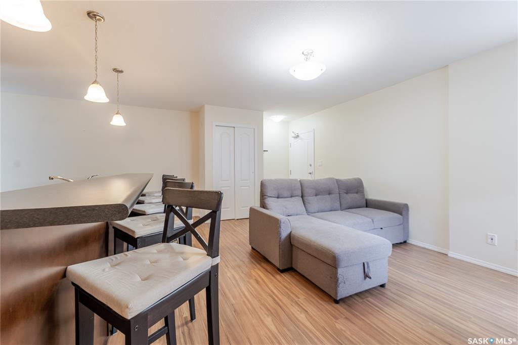 Fourth View of 221 Main Street S #204, Westmount/Elsom, Moose Jaw, Saskatchewan, S6H 2R4