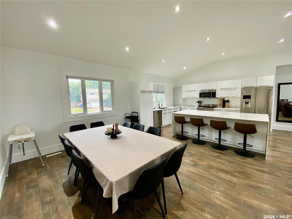 Fourth View of 837 Prospect Avenue, Oxbow, Saskatchewan, S0C 2B0