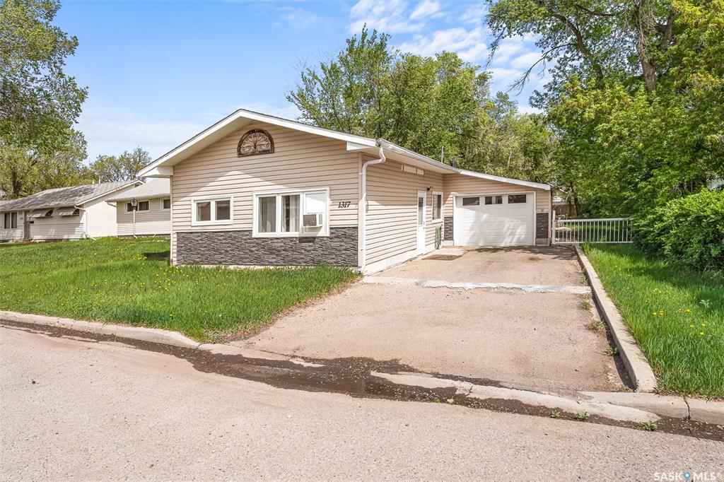1317 Connaught Avenue, SK013829, Saskatchewan,
