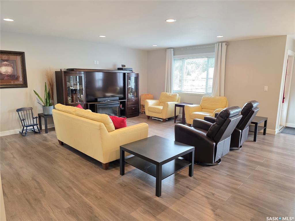 Second View of 328 Mctavish Street, Outlook, Saskatchewan, S0L 2N0