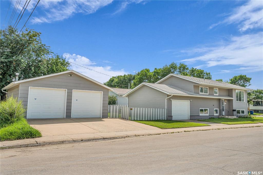 1740 G Avenue N, SK013866, Saskatchewan,
