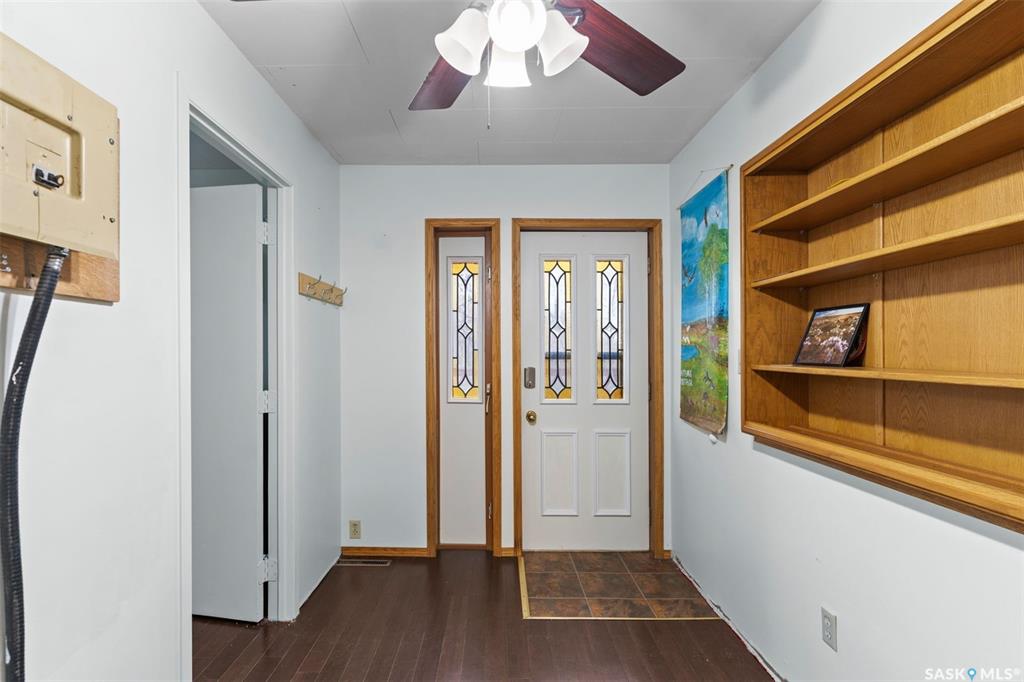 Fifth View of 202 206 Elizabeth Avenue, Manitou Beach, Saskatchewan, S0K 4T1