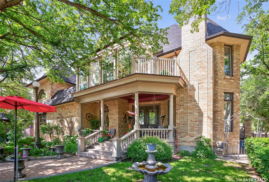 220 Hall Street W, SK013957, Saskatchewan,