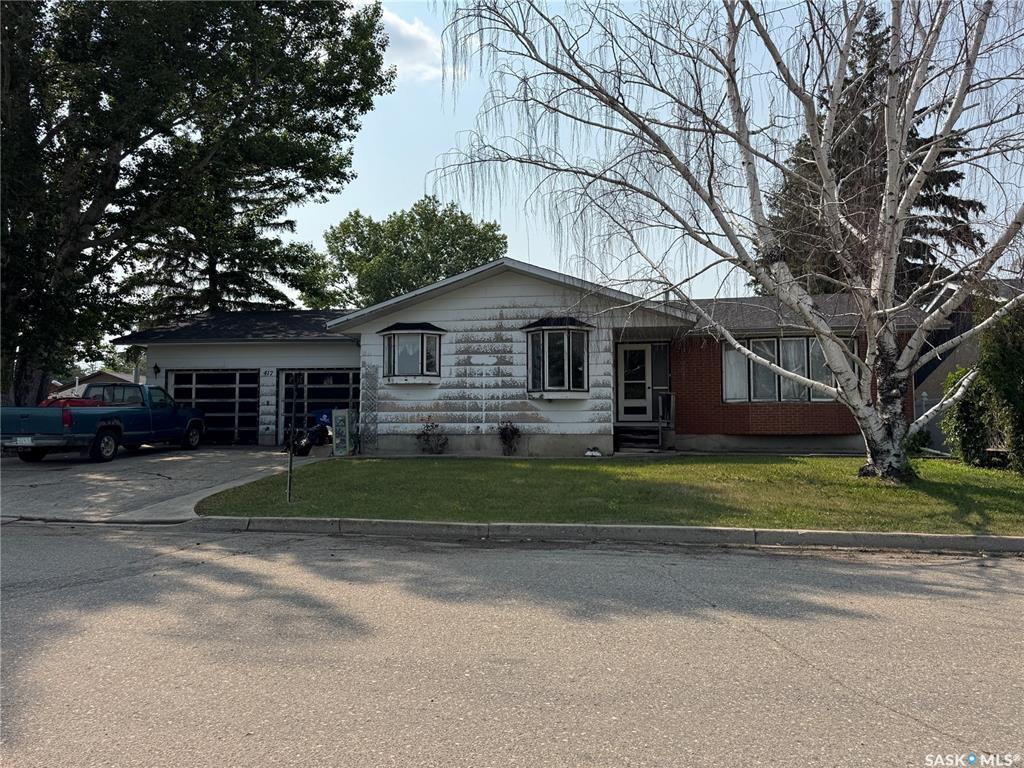 417 Miller Crescent E, SK014023, Saskatchewan,