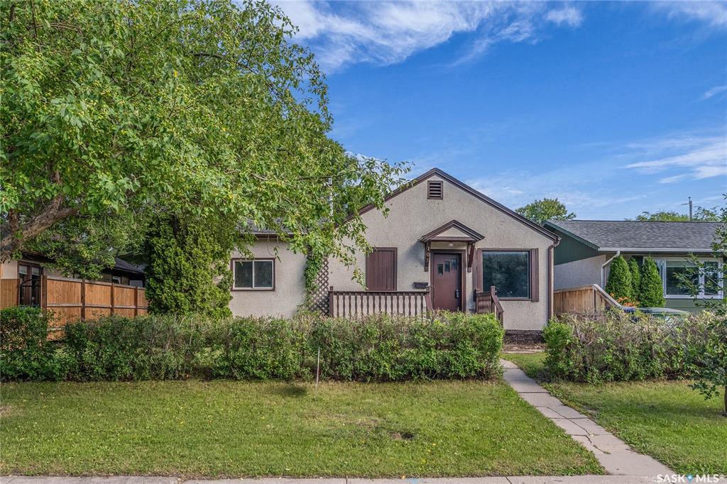 105 Dunlop Street, SK014040, Saskatchewan,