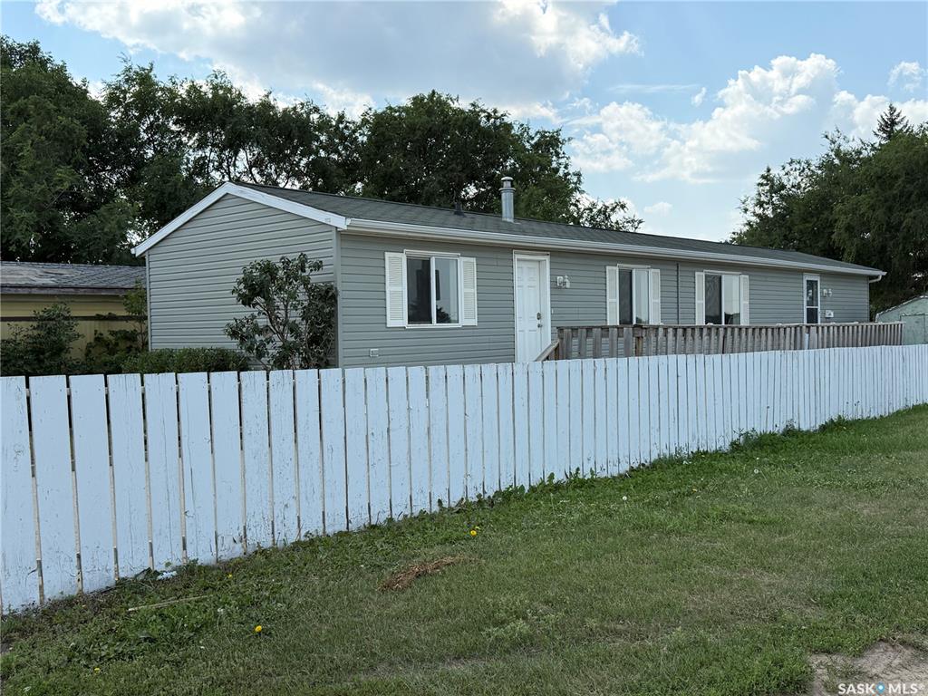 21 B Avenue Ne, SK014070, Saskatchewan,
