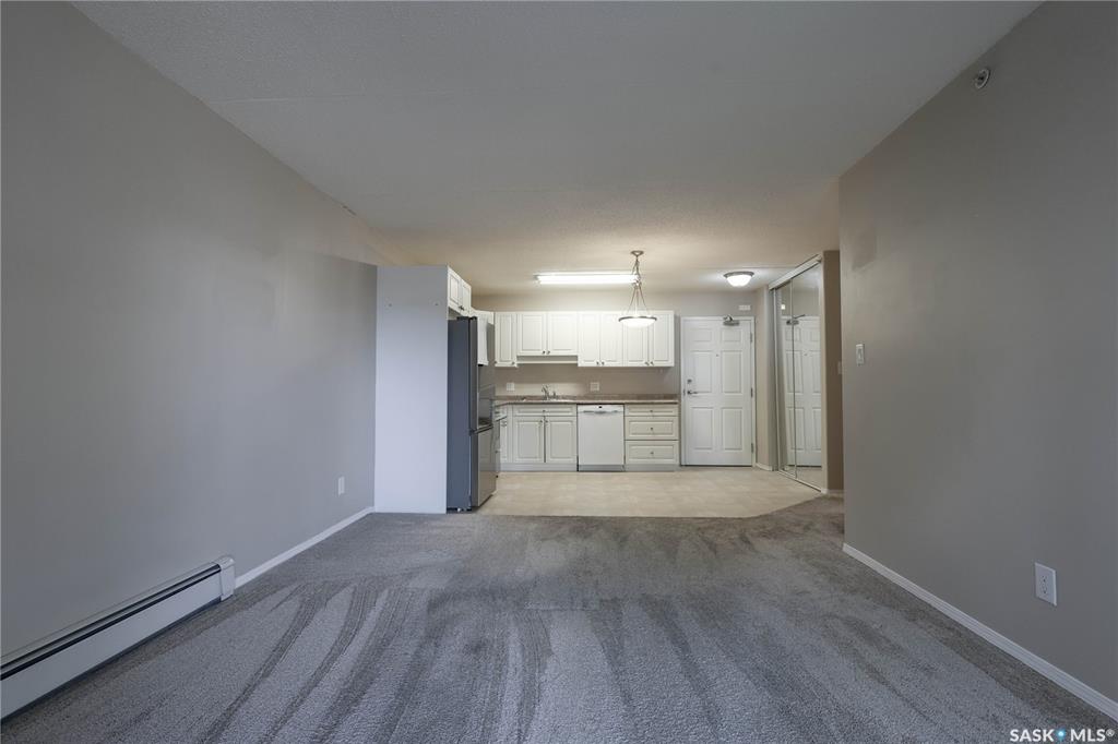 Third View of 1901 1 1 2 Avenue W #201, West Hill PA, Prince Albert, Saskatchewan, S6V 5A8