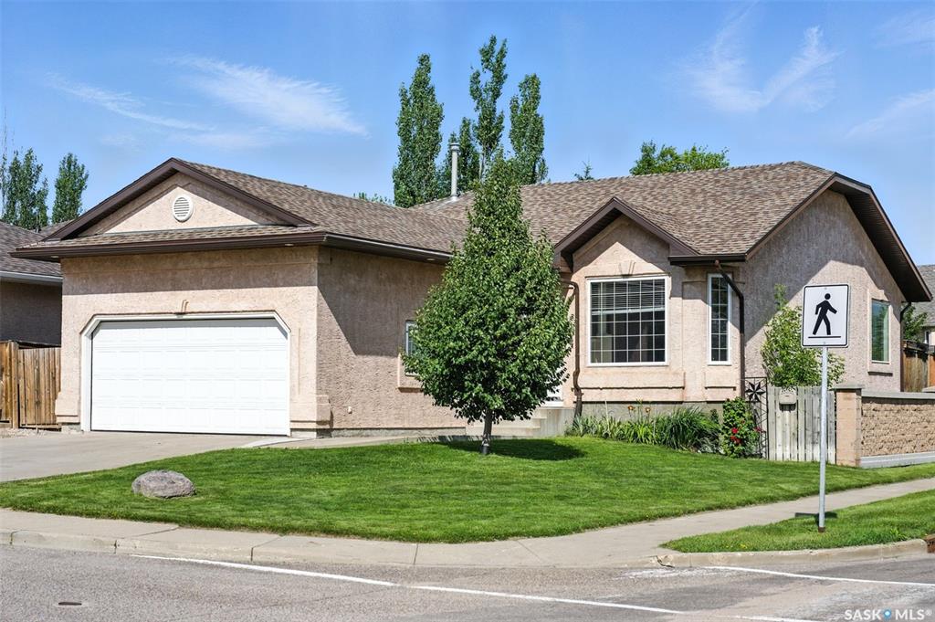Fifth View of 102 Bayfield Crescent, Briarwood, Saskatoon, Saskatchewan, S7V 1E3