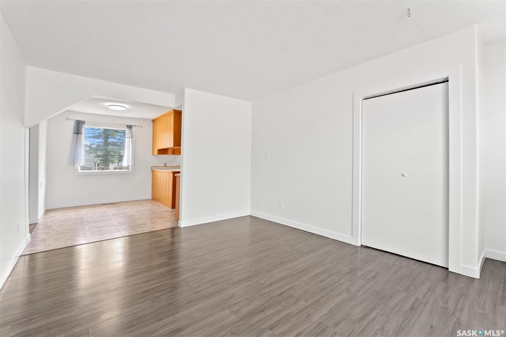 Fourth View of 114 2nd Street S, Martensville, Saskatchewan, S0K 2T0