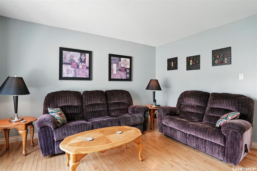 Fifth View of 214 Lakeridge Drive, Warman, Saskatchewan, S0K 0A1