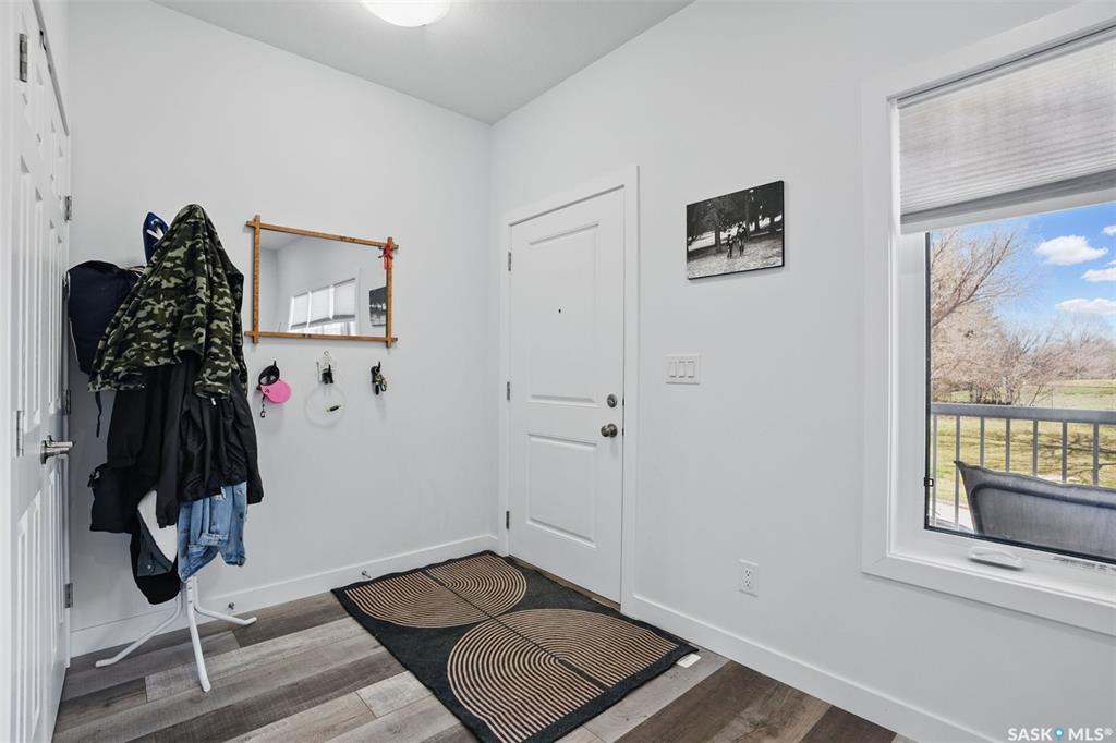 Fifth View of 421 L Avenue S, King George, Saskatoon, Saskatchewan, S7M 5Y6