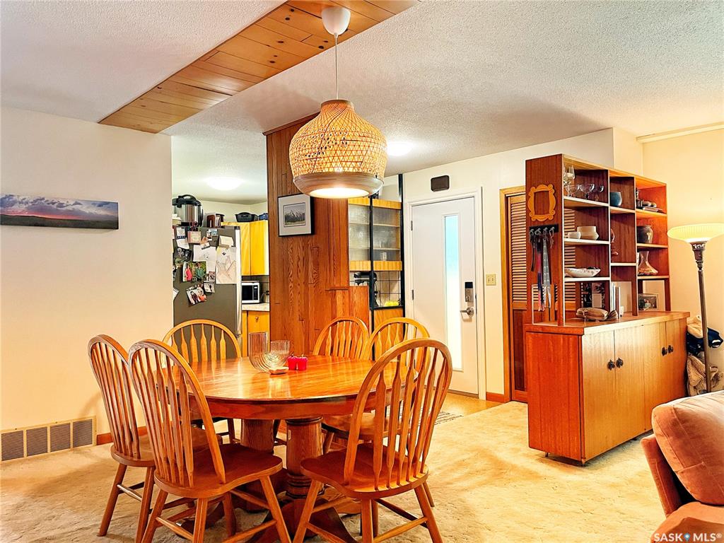 Fifth View of 792 3rd Street E, Shaunavon, Saskatchewan, S0N 0C4