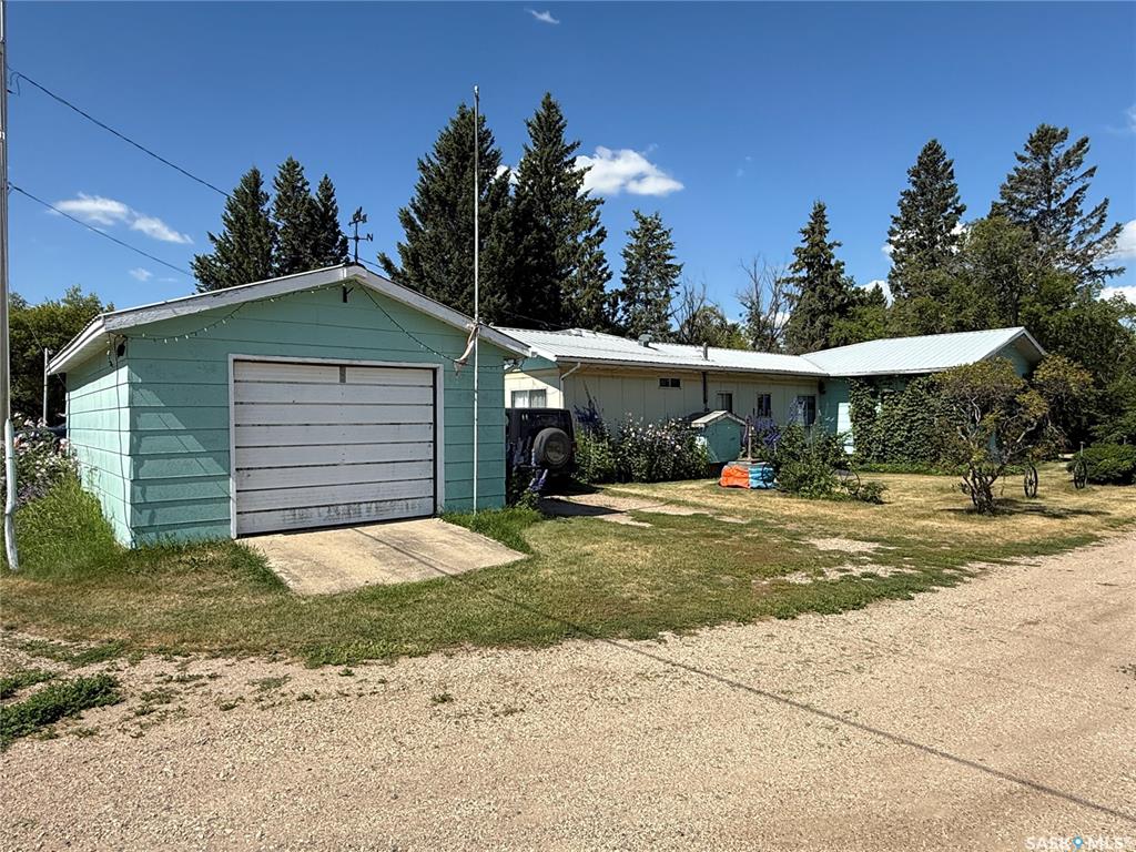 Second View of 102 1st Avenue, Parkside, Saskatchewan, S0J 2A0