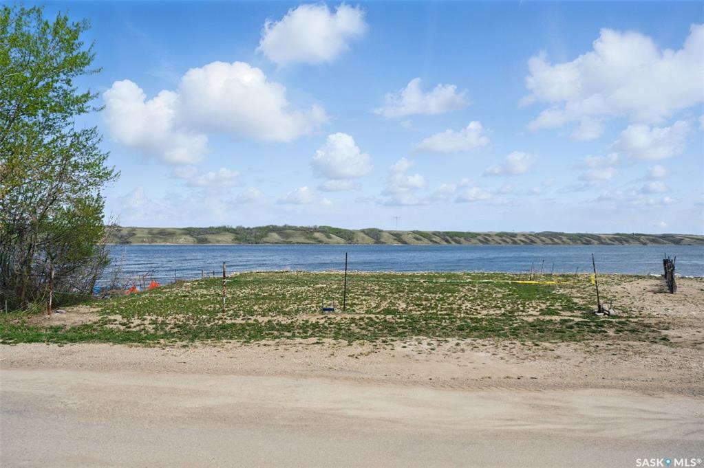 Fourth View of 100 Maclachlan Avenue, Manitou Beach, Saskatchewan, S0K 4T1