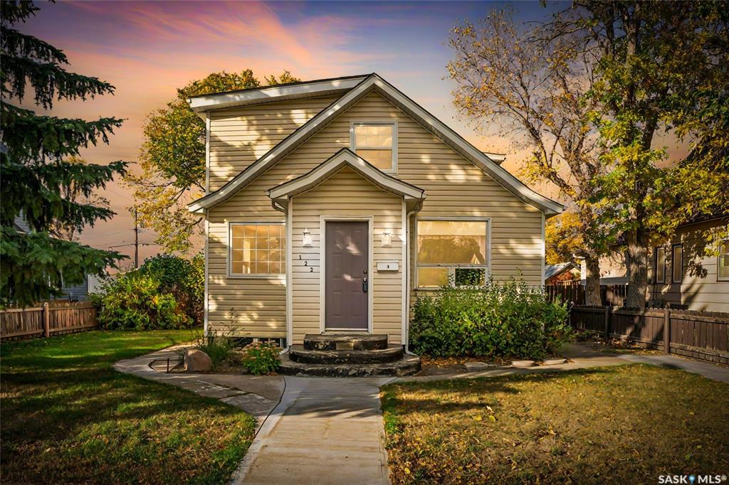 122 Lillooet Street E, SK014418, Saskatchewan,