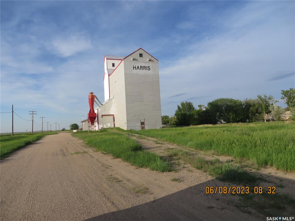 Fourth View of Harris Elevator, Harris Rm No. 316, Saskatchewan, S0L 3G0