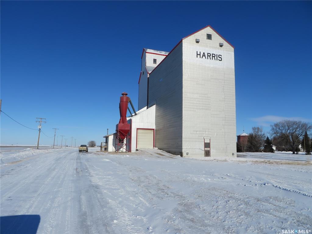 Fifth View of Harris Elevator, Harris Rm No. 316, Saskatchewan, S0L 3G0