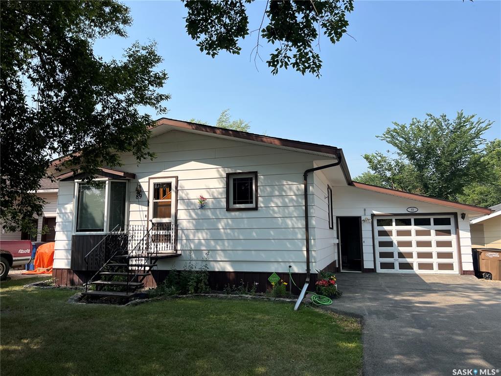 89 1st Street Sw, SK014501, Saskatchewan,