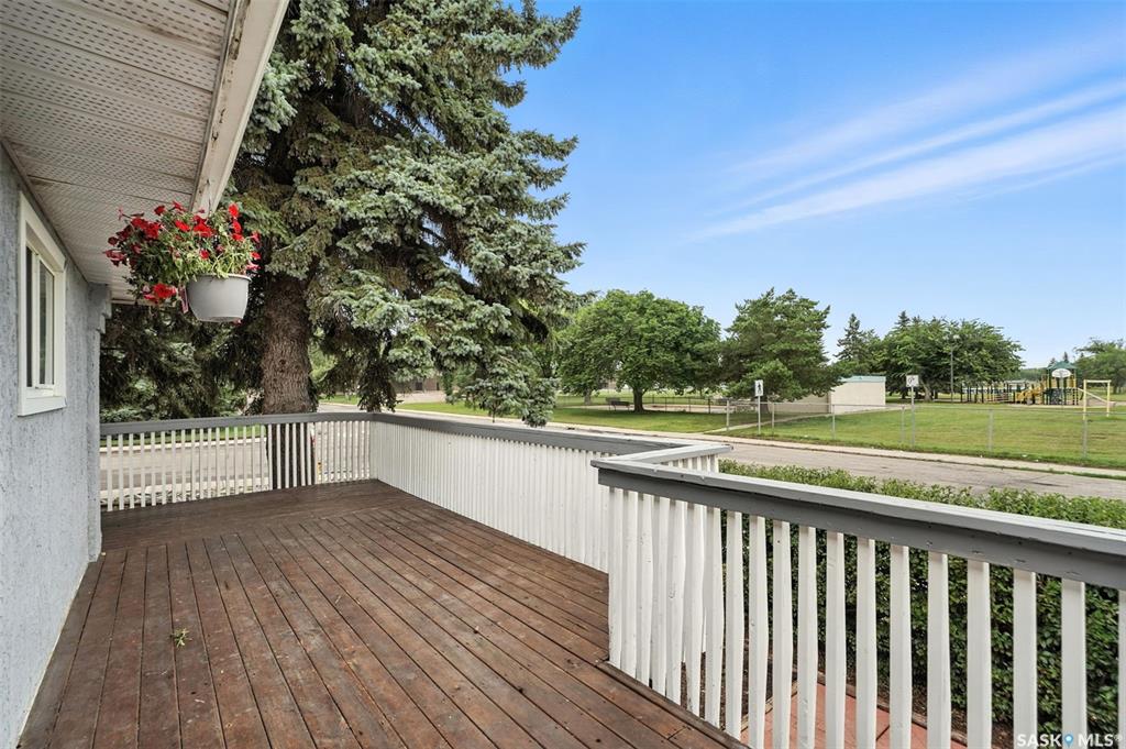 Fifth View of 338 U Avenue N, Mount Royal SA, Saskatoon, Saskatchewan, S7L 3C7